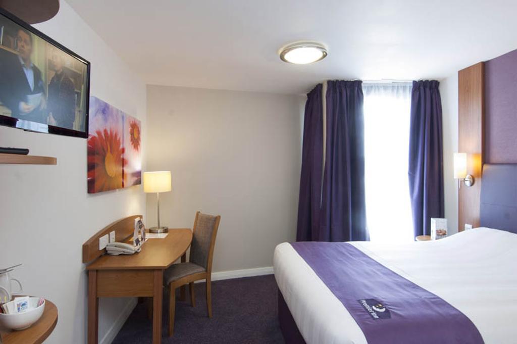 Premier Inn Cobham Cobham  Værelse billede