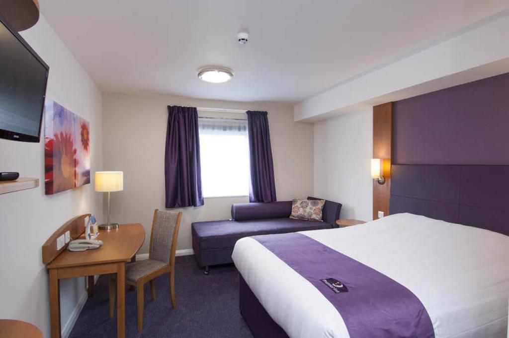Premier Inn Cobham Cobham  Værelse billede