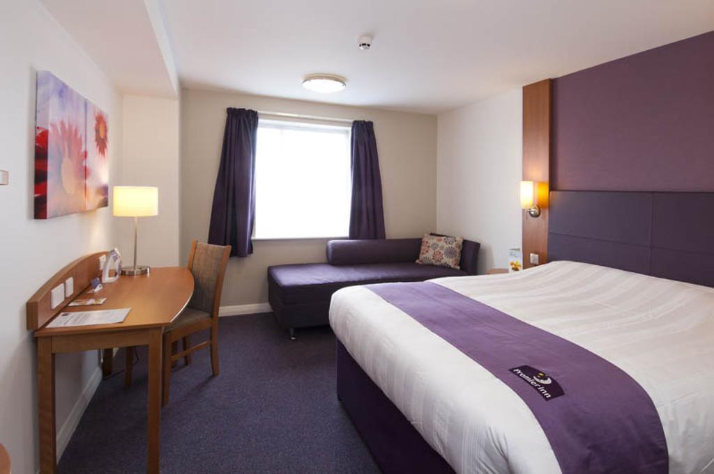 Premier Inn Cobham Cobham  Værelse billede